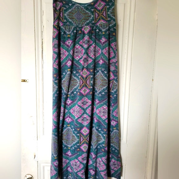 Skirt - Picture 1 of 3